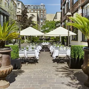 **** Hotel Les Jardins Du Marais Francia
